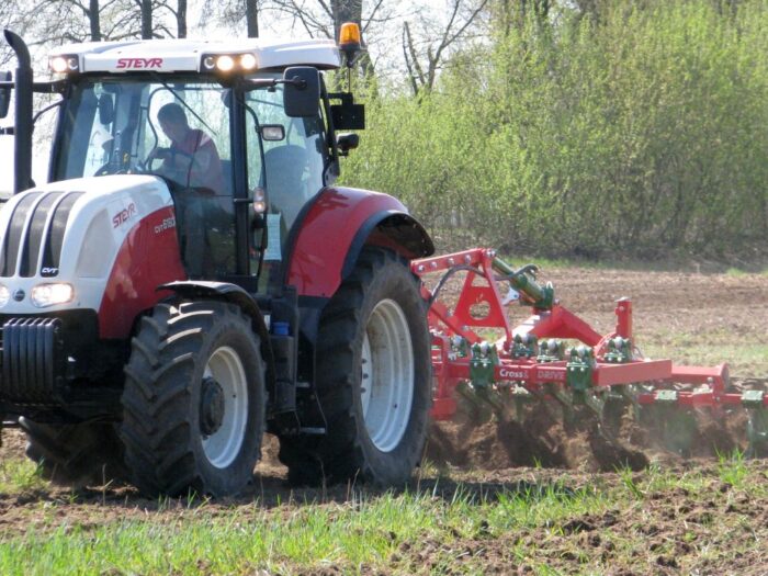 poseł, krajewski, interpelacja, rolnik indywidualny, kwalifikacje, studia, ministerstwo, resort rolnictwa, romanowski