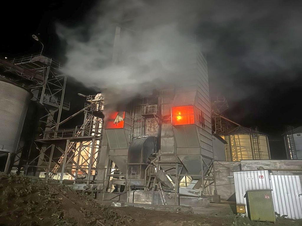 kp psp świdwin, pożar, suszarnia, zboże, suszarnia zboża, psp, osp, akcja gaśnicza