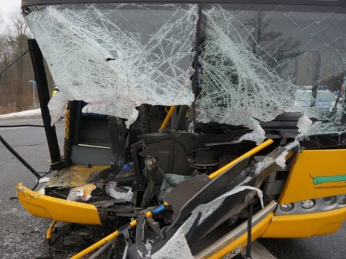 kmp gliwice, kolizja, zdarzenie drogowe, ciągnik, autobus, zderzenie, nietrzeźwy traktorzysta