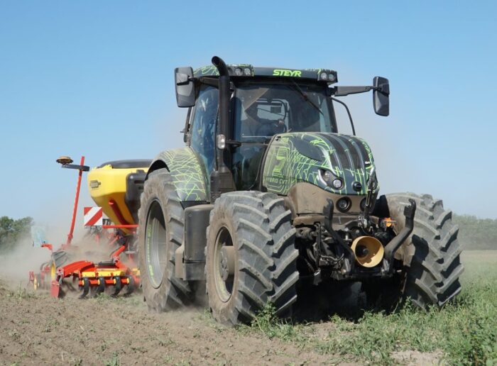 ciągnik hybrydowy, Steyr, Impuls 6175 CVT