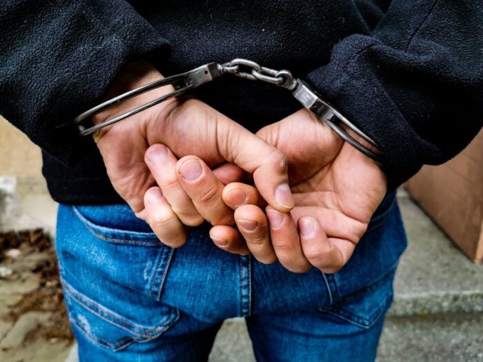 portugalia, gang, przemyt ludzi, obcokrajowcy, zmuszanie do pracy, sektor rolny, rolnictwo