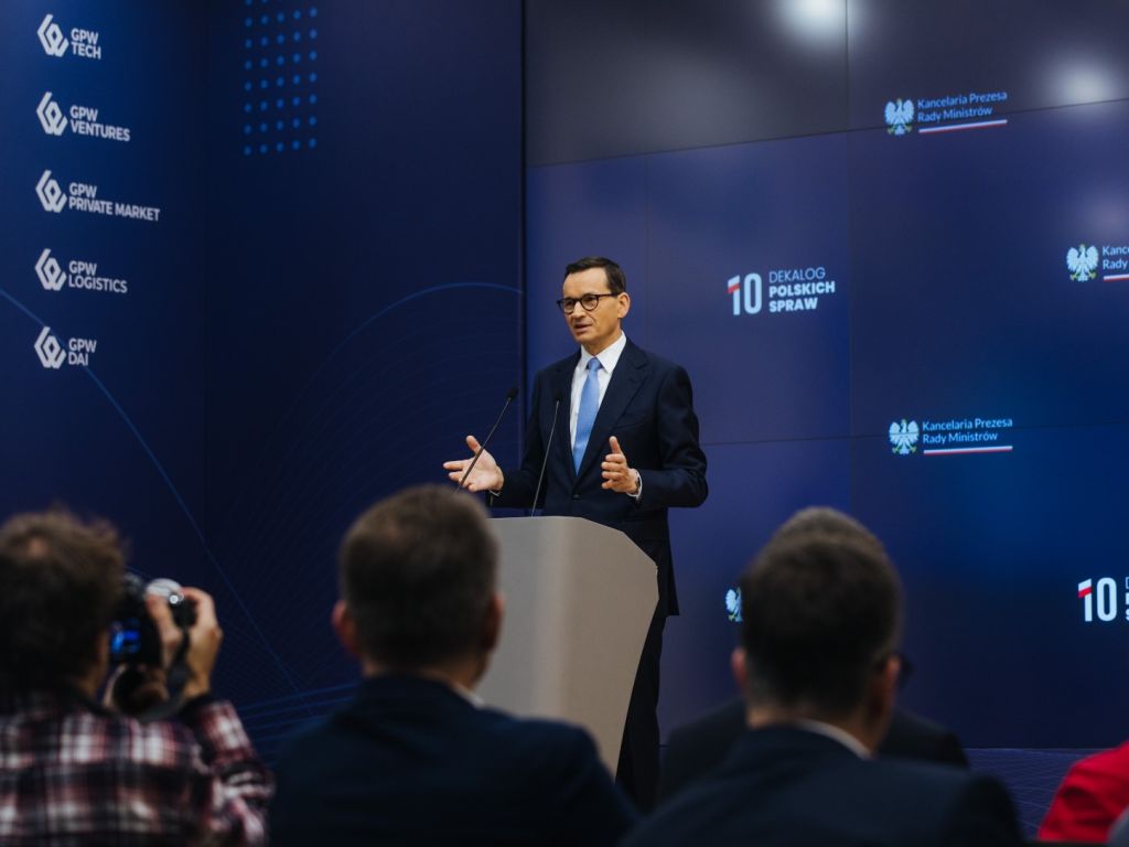 premier, morawiecki, zerowy vat, vat, żywność, wakacje kredytowe, podatek