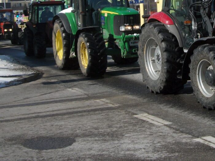 kanclerz, scholz, protest, rolnicy