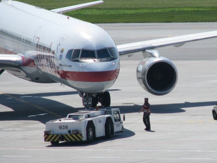 usa, stany zjednoczone, lotnisko, samolot, pilot, kontrola lotów, koń