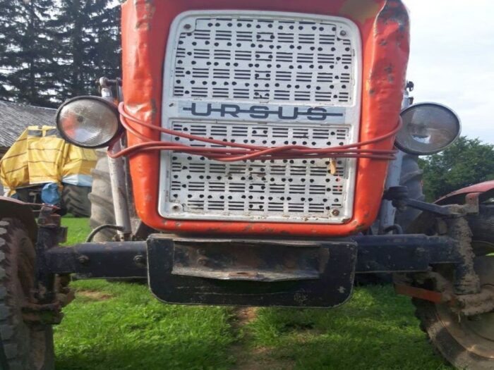 policja, oszustwo, oszustwo w internecie, zakup, ciągnik