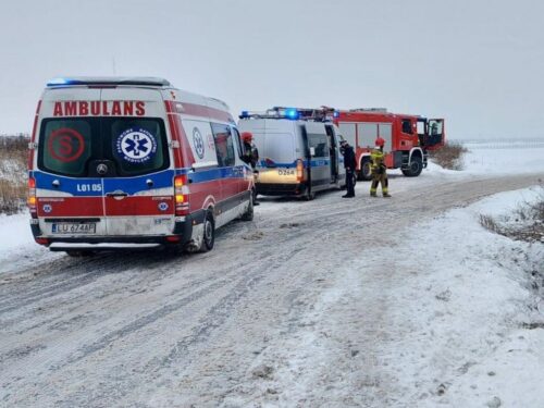 kpp ciechanów, wypadek, odśnieżanie, ładowarka rolnicza