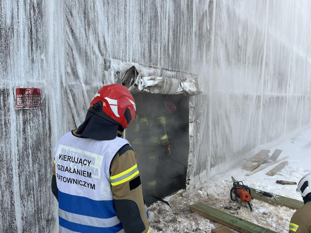 kp psp hrubieszów, akcja gaśnicza, pożar, pellet