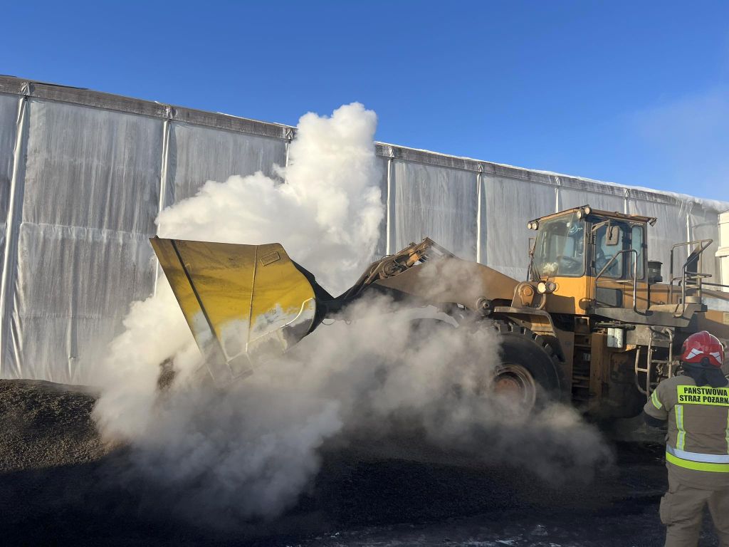 kp psp hrubieszów, akcja gaśnicza, pożar, pellet