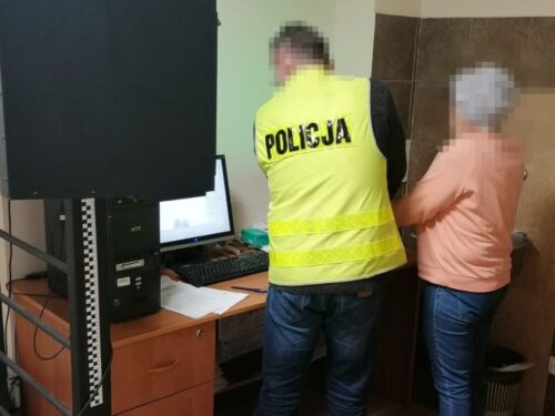 kmp jaworzno, zatrzymanie, wędliny, pinezki, psy