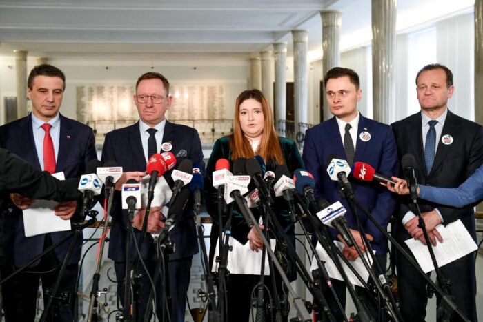 pis, kukiz'15, posłowie, projekty