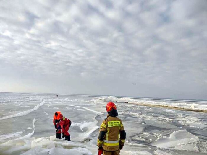 lód, kra, wędkarze, akcja ratunkowa