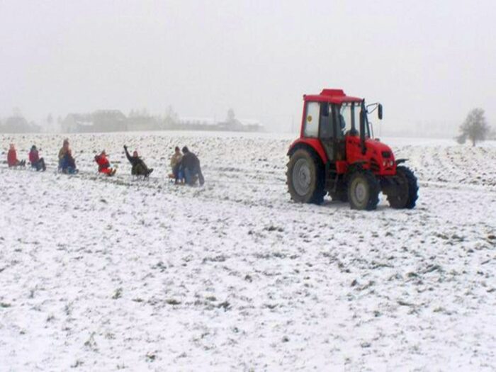 kulig, sanie, ciągnik, traktor