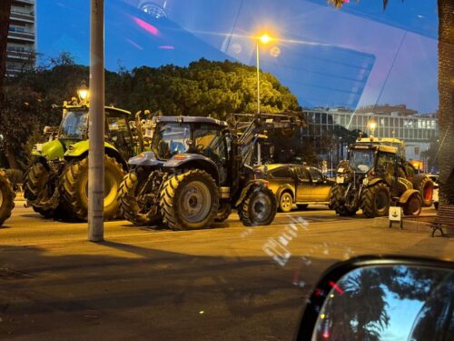 hiszpania, rolnicy, protesty rolników, blokady