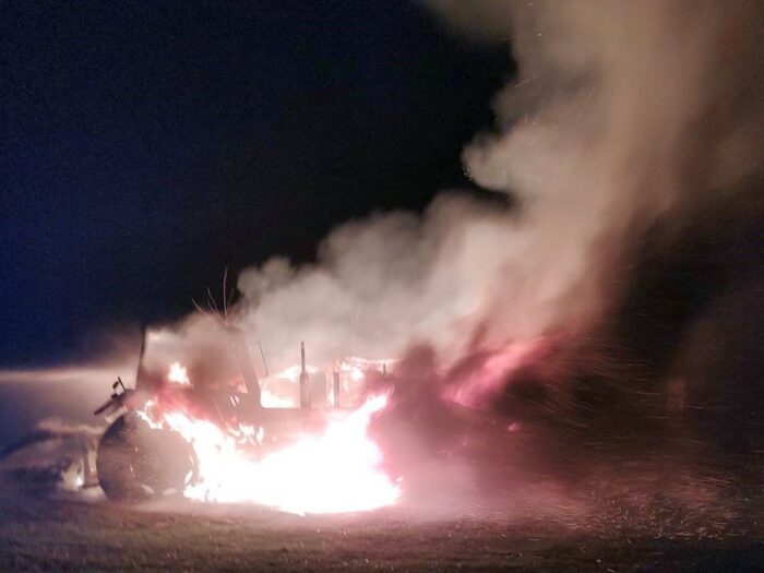 km psp zamość, pożar, budynek gospodarczy, ciągnik