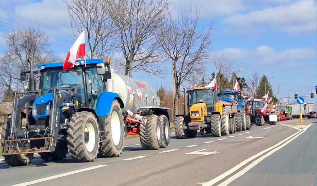 sondaż, opinia publiczna, poparcie, protest rolników