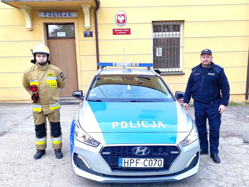 policjant, strażak, osp, druh, akcja ratunkowa, dziecko