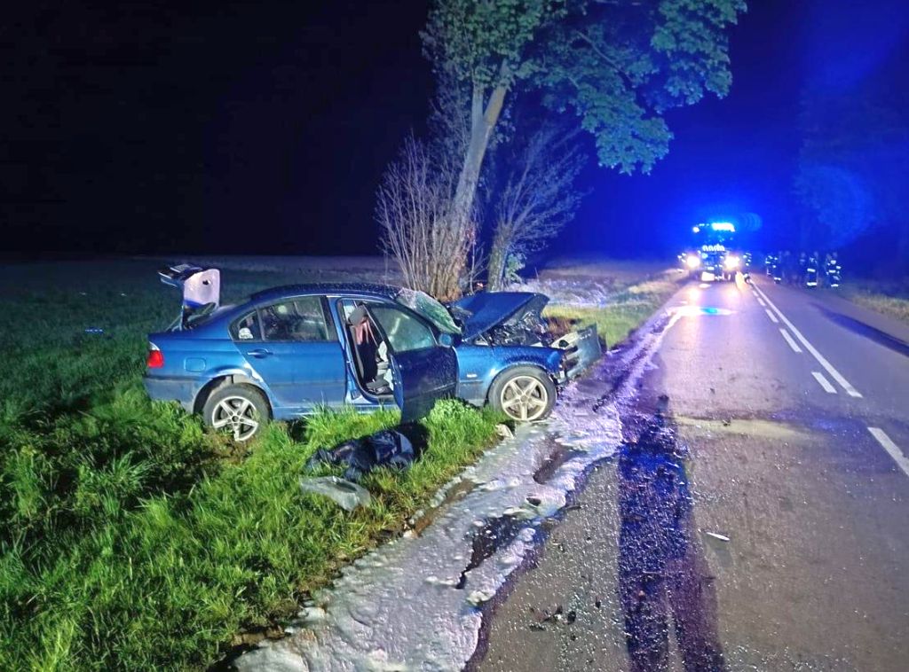 ciągnik, auto, bmw, pijany traktorzysta