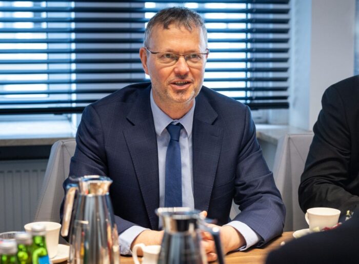 grupa azoty, wiceminister aktywów, map, za puławy