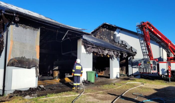 pożar, gospodarstwo, pożar budynku, śmierć mężczyzny