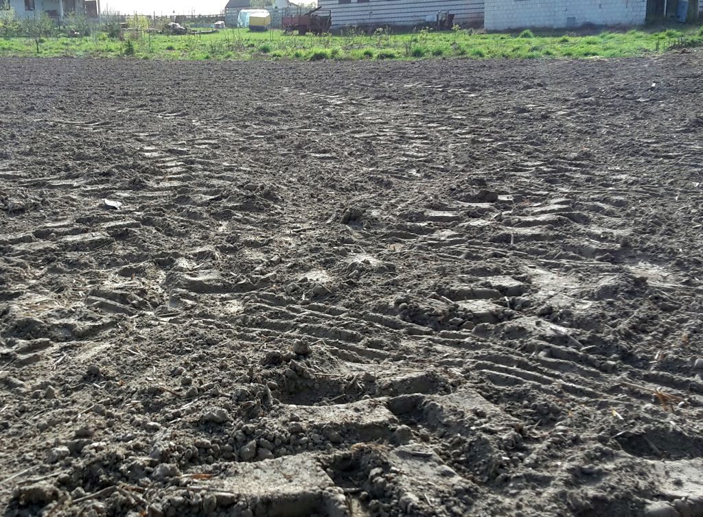 gleby, stan gleb, badanie gleby, uprawa, ue