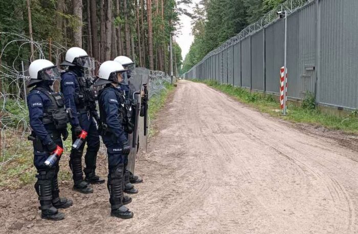 granica, białoruś, strefa buforowa, zakaz przebywania, rolnicy