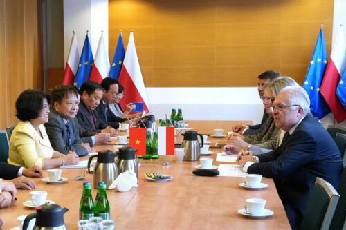 wiceminister rolnictwa, czerniak, rozmowy, wietnam