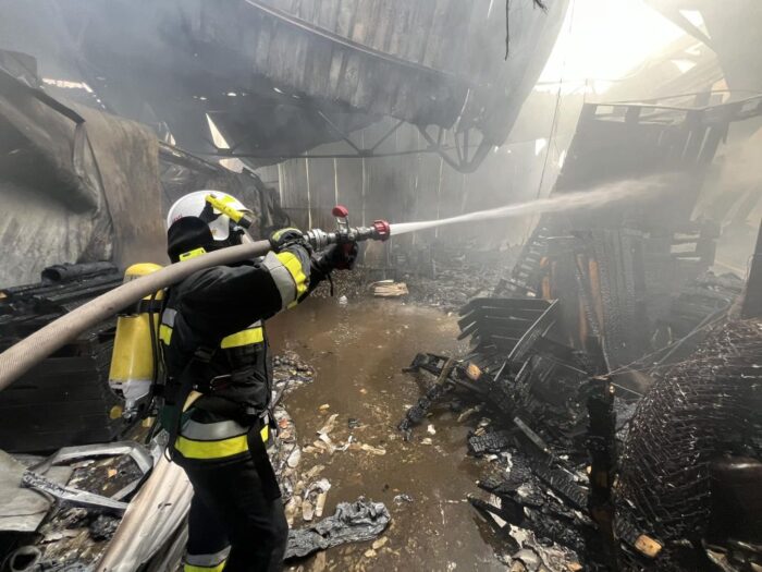 pożar, gospodarstwo sadownicze, hala, przechowalnia owoców