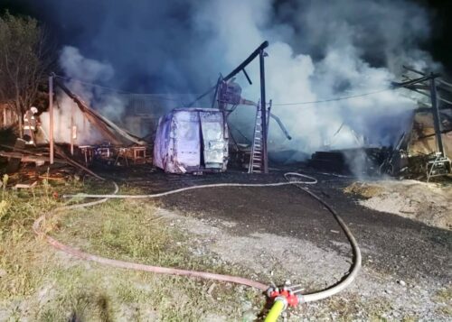 pożar, stolarnia, ciągnik, rolnik