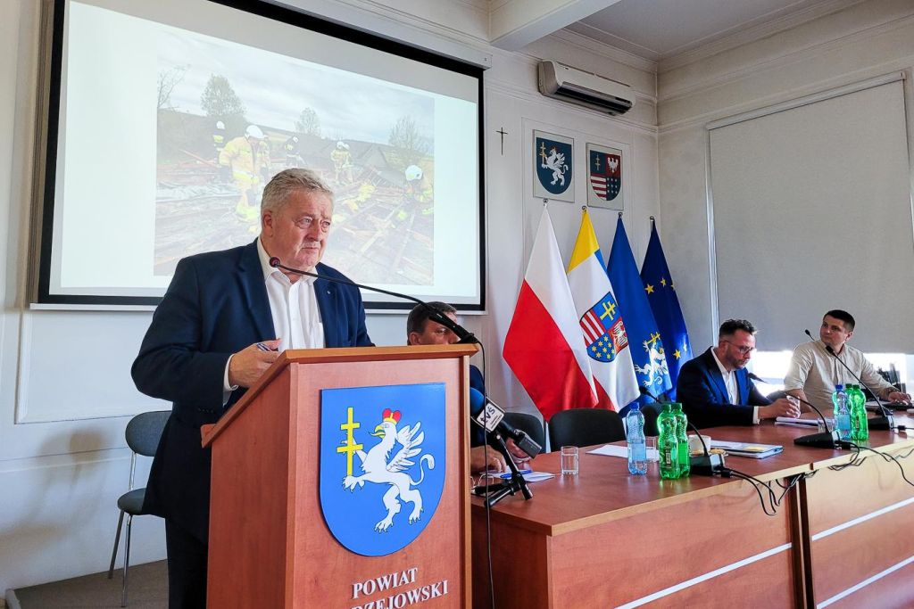 minister rolnictwa, siekierski, świętokrzyskie, rolnicy, szkody