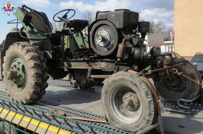 pijany traktorzysta, ciągnik sam, samoróbka, kontrola drogowa