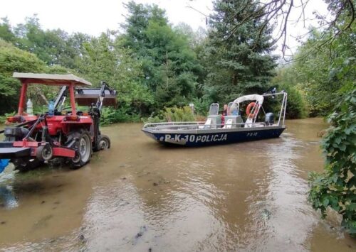 powódź, szkody powodziowe, świadczenia interwencyjne, rolnicy
