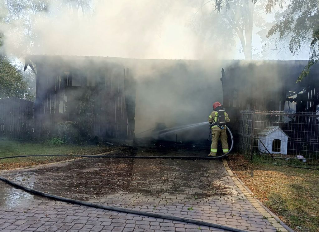 pożar, stodoła, straty, podpalenie