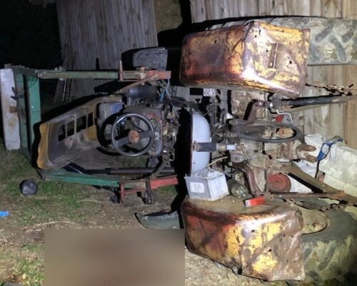 wypadek, wywrócony ciągnik, przygniecenie, śmierć traktorzysty