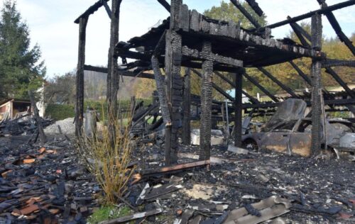 pożar, podpalenie, szopa, garaż