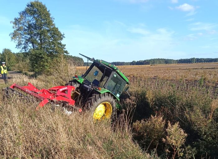 prace polowe, traktorzysta, śmierć traktorzysty, śmierć rolnika