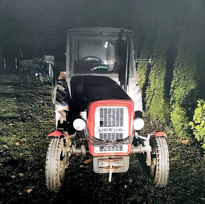 pijany traktorzysta, nietrzeźwy kierowca, ciągnik, świadkowie