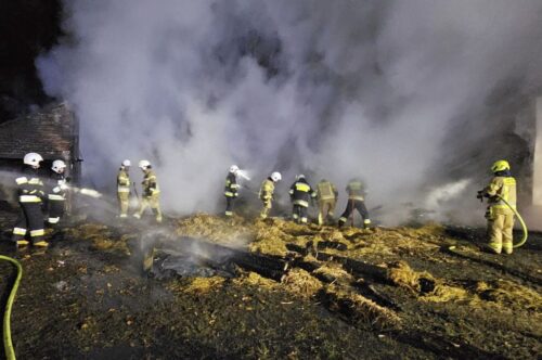 pożar, stodoła, dom, straty, podpalenie