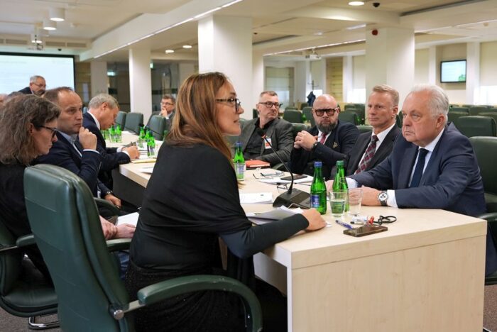 opłacalność hodowli, przepisy ue, transport zwierząt, dobrostan zwierząt