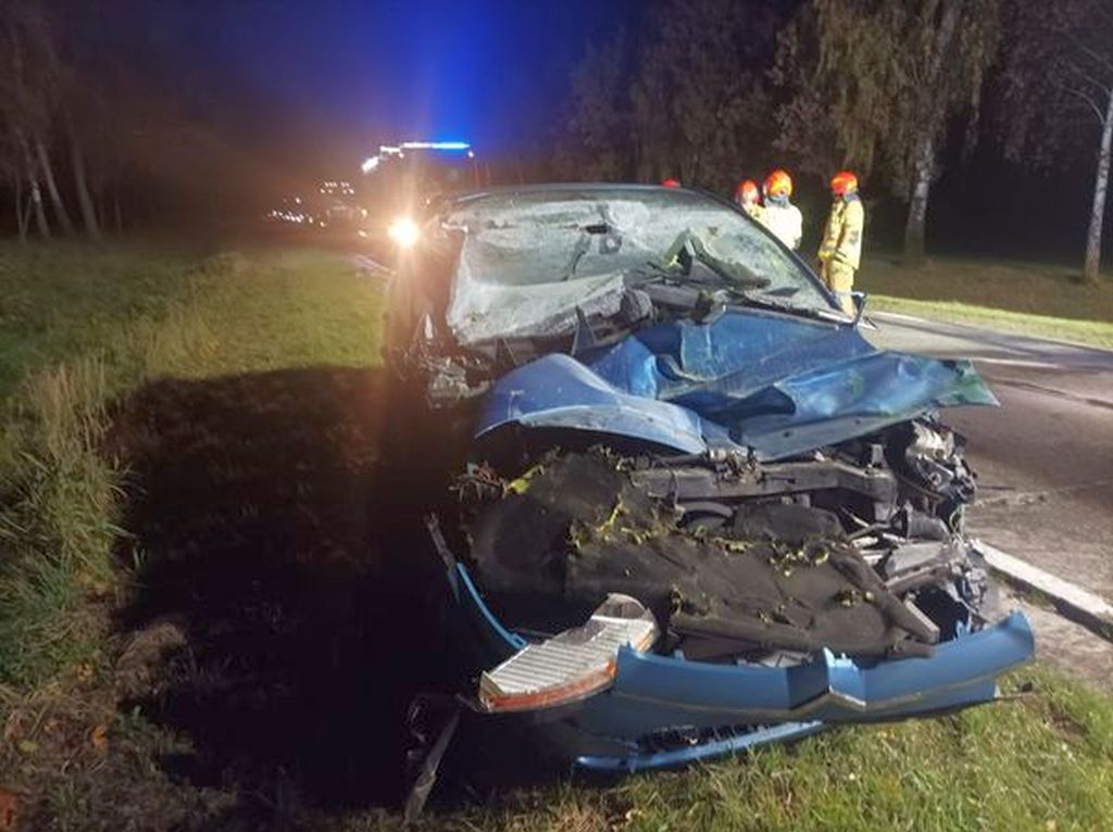 zderzenie, ciągnik, rozsiewacz nawozów, auto