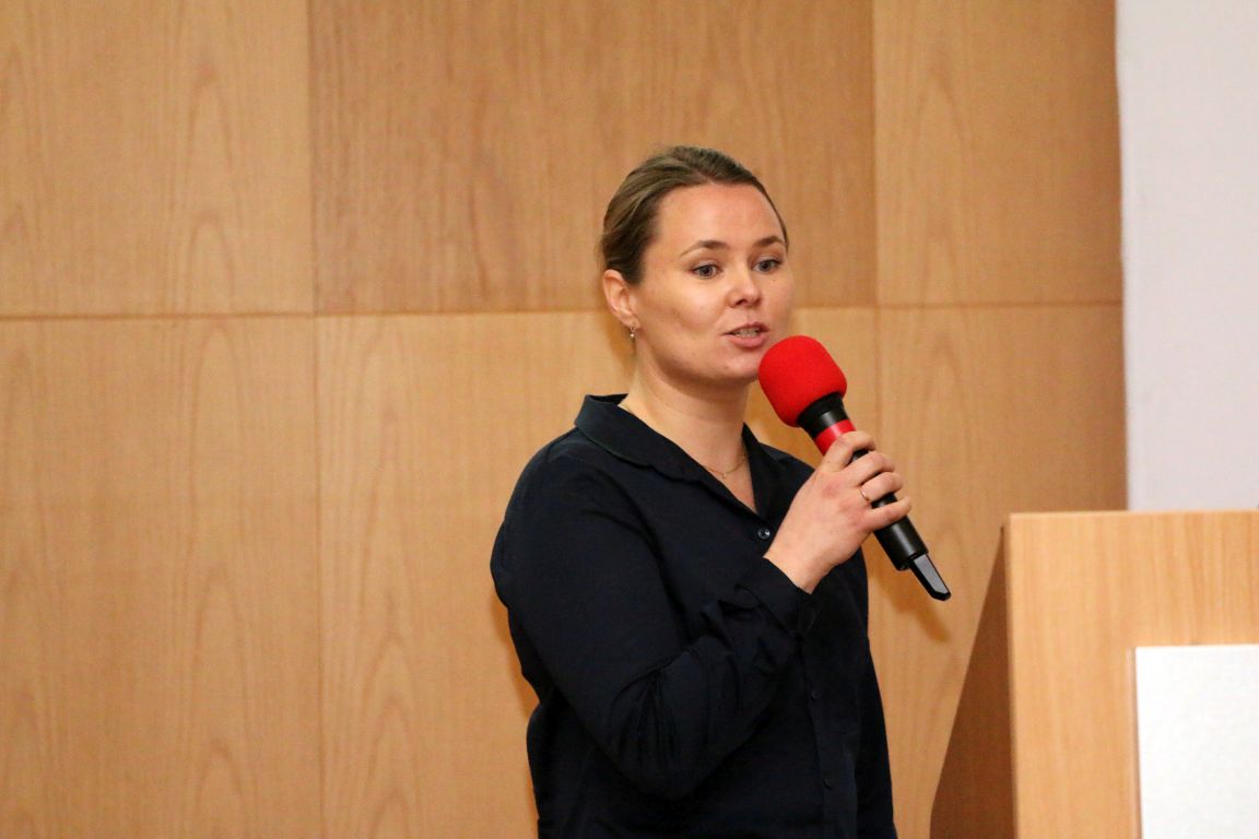 Uniwersytet Agri Plus, Agri Plus, prosięta, lochy, parwowirus, PRRS, grypa świń, rotawirus, omnitarianizm