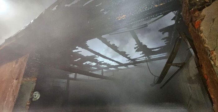 pożar, budynek gospodarczy, akcja gaśnicza, straty