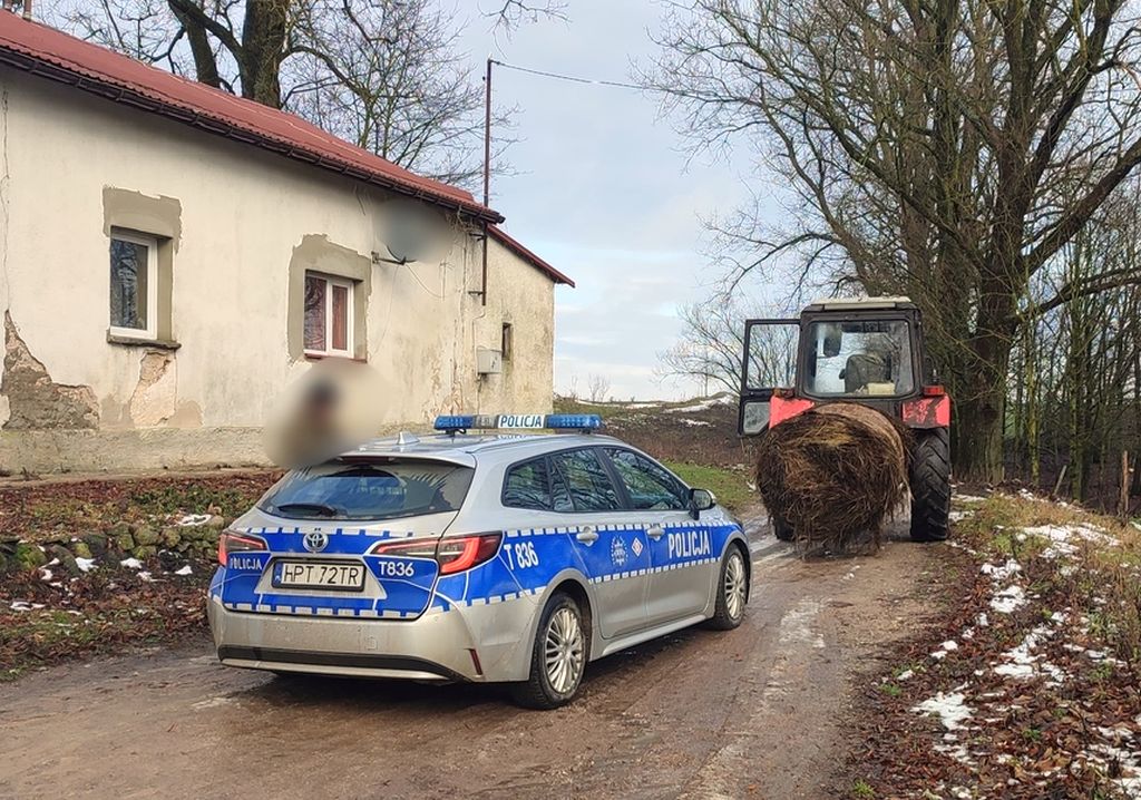 pijany traktorzysta, kontrola drogowa, pijany kierowca, zajęcie ciągnika