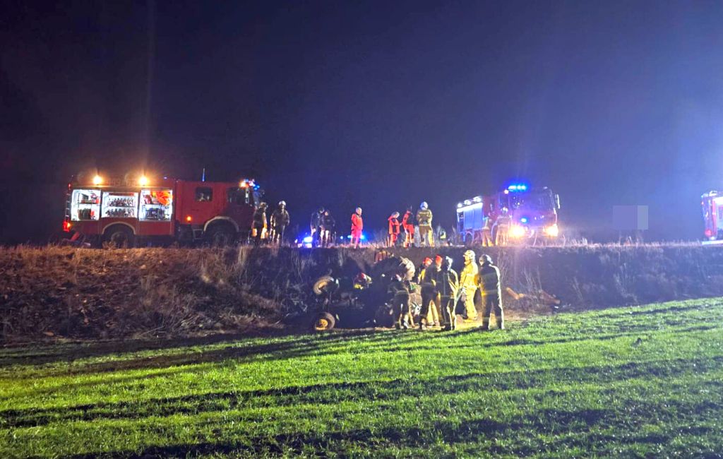 wypadek, wywrócony ciągnik, śmierć traktorzysty, śmierć kierowcy