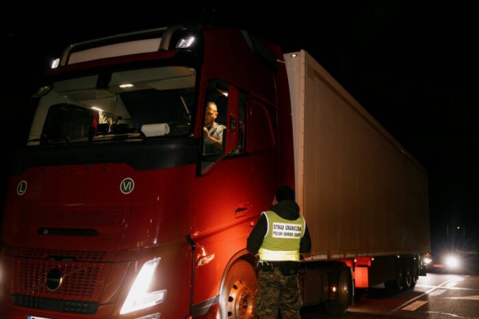 sztab kryzysowy, pryszczyca, bydło, cielęta, Słowacja, Czesław Siekierski, ognisko pryszczycy, import cieląt