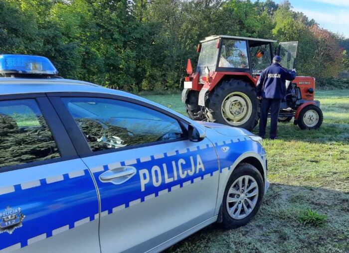 drogówka, kontrola drogowa, ciągnik, pijany traktorzysta