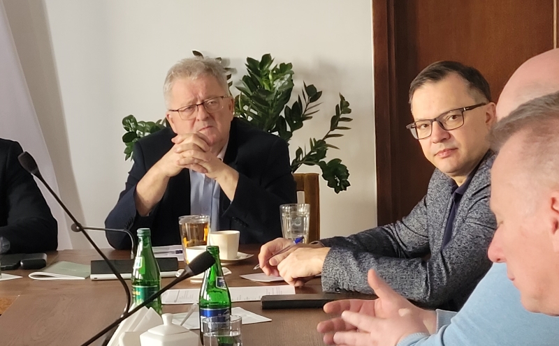 sztab kryzysowy, pryszczyca, bydło, cielęta, Słowacja, Czesław Siekierski, ognisko pryszczycy, import cieląt