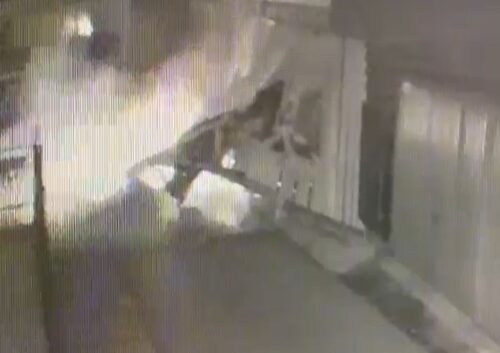 zdarzenie drogowe, pijany kierowca, stodoła, zderzenie ze stodołą