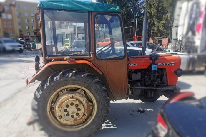 skarbówka, licytacja, ciągnik rolniczy, trzydziestka