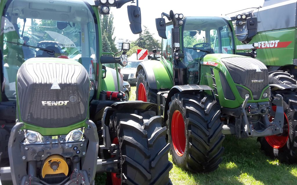 rejestracje, nowe maszyny, ciągniki, przyczepy