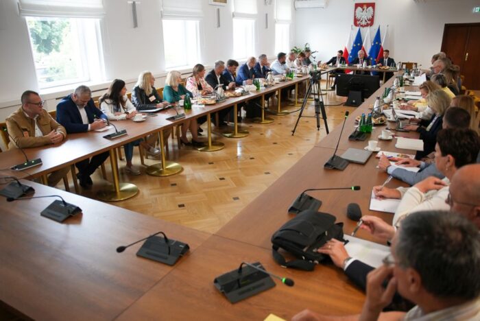 pomoc klęskowa, klęski żywiołowe, straty, szkody